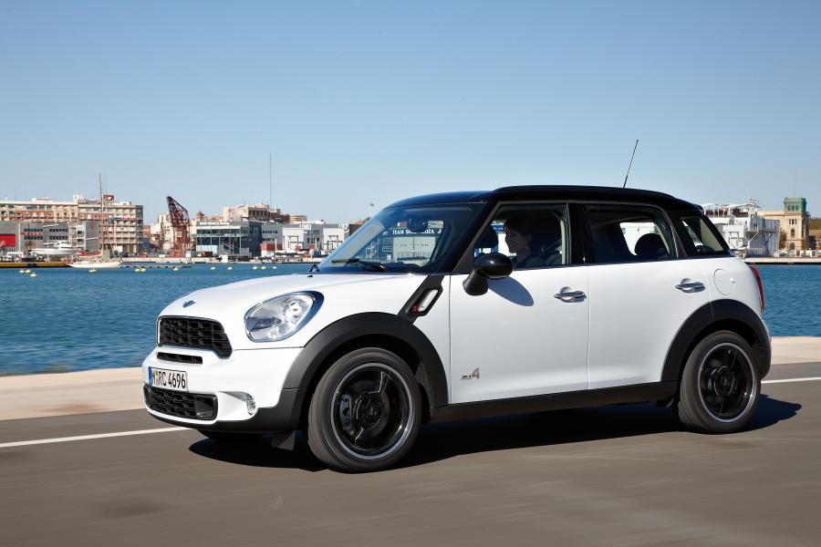  Mini Cooper Countryman S All4 2010 года  (фото 58 из 67)